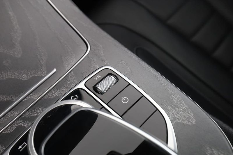 Mercedes CLS450 bild 30