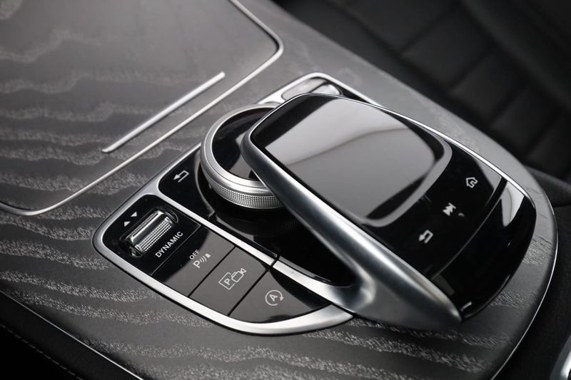 Mercedes CLS450 bild 29