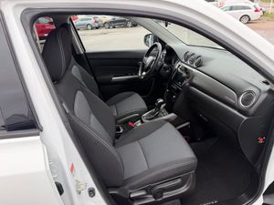 Suzuki Vitara bild 10