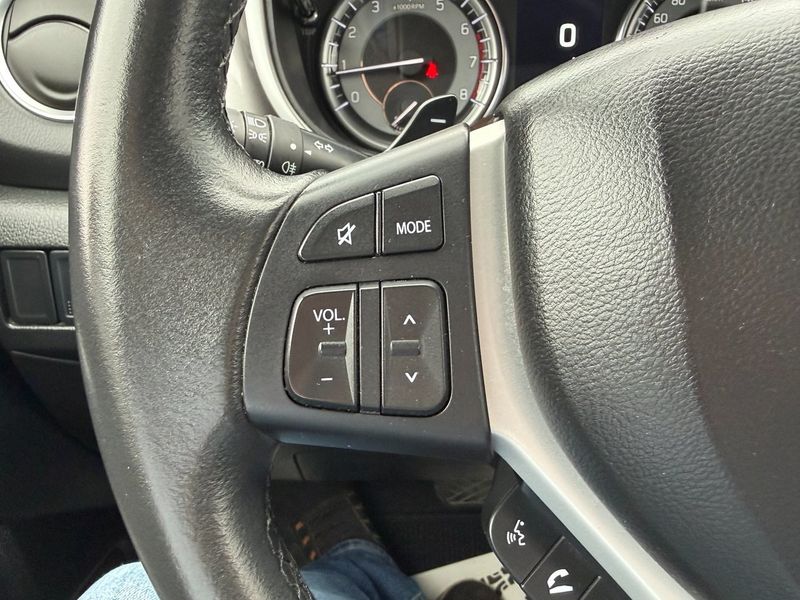 Suzuki Vitara bild 23