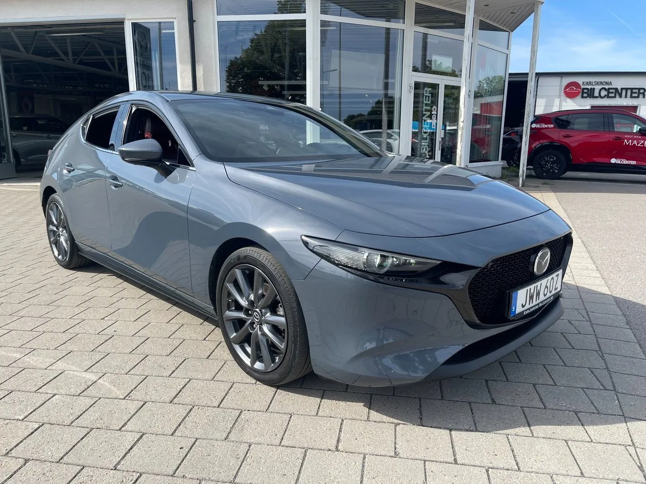 Vehicle image 2