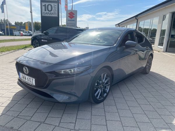 Mazda 3 Cosmo vinröd skinnklädsel 2.0 SKYACTIV-X AWD 180 hk - 2020