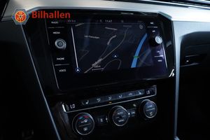 Volkswagen Passat bild 8