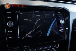 Volkswagen Passat bild 9