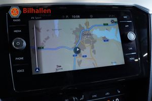 Volkswagen Passat bild 9