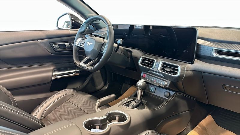 Ford Mustang bild 3