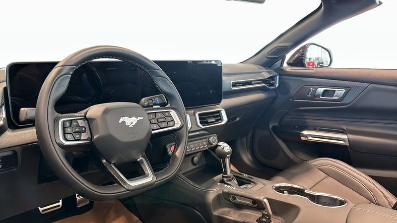 Ford Mustang bild 4
