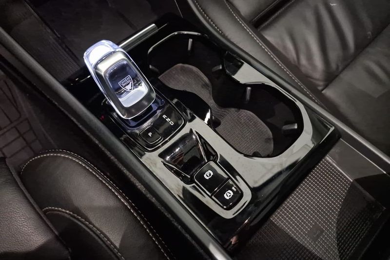 Volvo XC40 bild 16