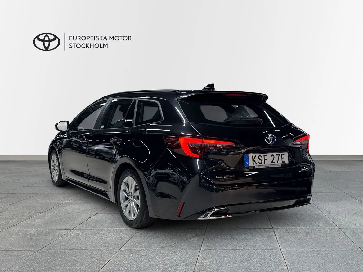 Toyota Corolla Touring Sports Hybrid e-CVT, 140hp, 2025