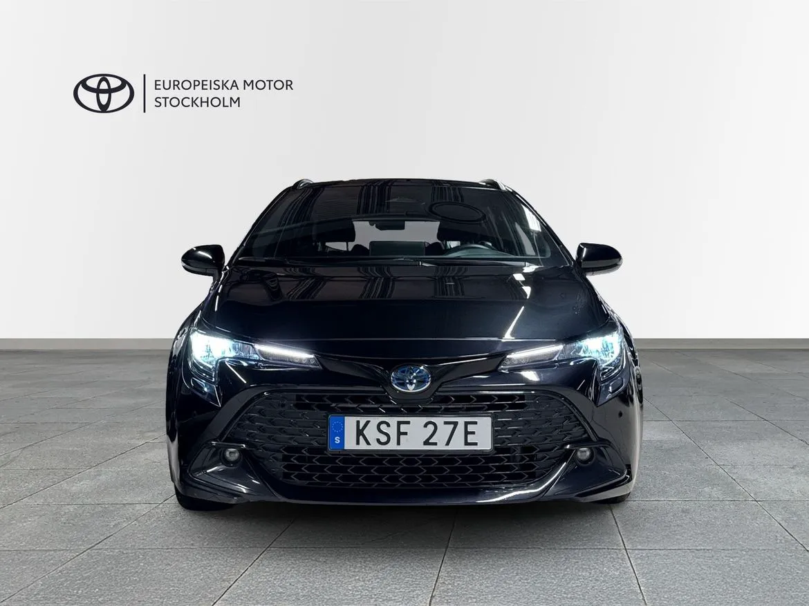 Toyota Corolla Touring Sports Hybrid e-CVT, 140hp, 2025