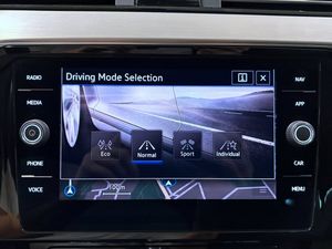 Volkswagen Passat bild 13