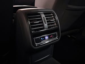 Volkswagen Passat bild 16
