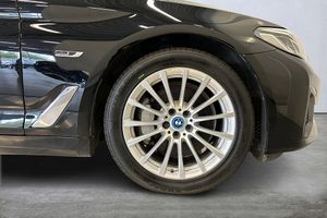 BMW 530 bild 9