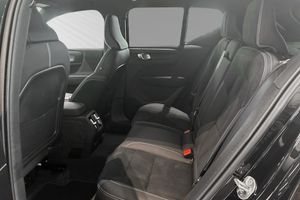 Volvo EX40 bild 8