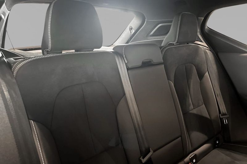 Volvo EX40 bild 11