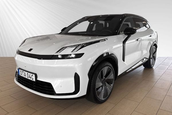 Lynk & Co 08 More PHEV - 2025