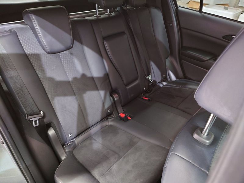 Mitsubishi Eclipse Cross bild 12