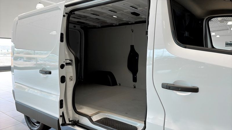Renault Trafic bild 11