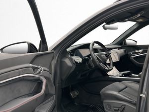 Audi Q8 e-tron bild 12