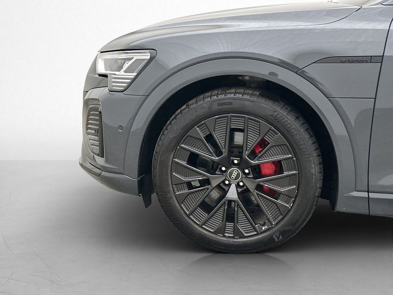 Audi Q8 e-tron bild 35