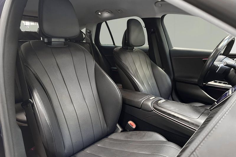 Mercedes E300 bild 13