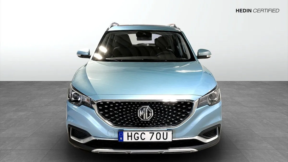Vehicle image 7