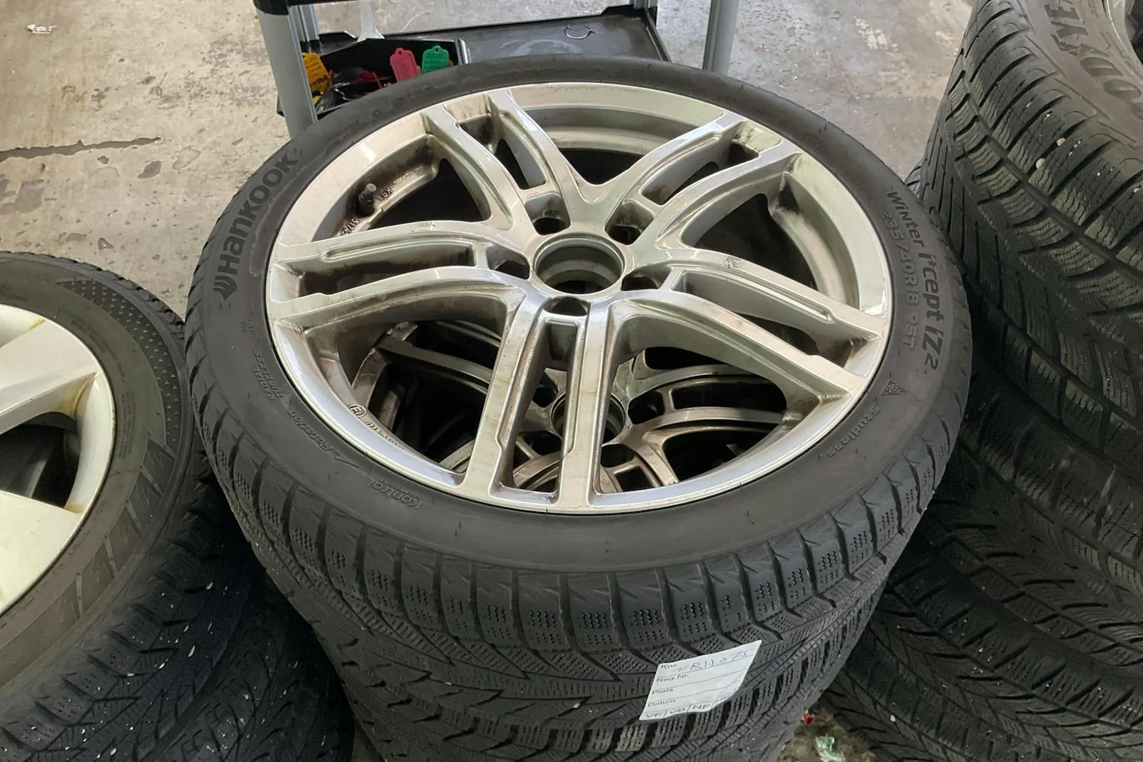 Vehicle image 12