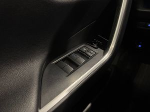Toyota RAV4 bild 16