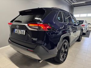 Toyota RAV4 bild 2
