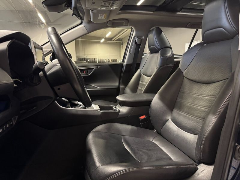 Toyota RAV4 bild 18