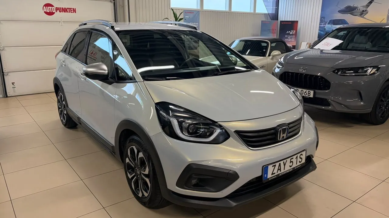 Vehicle image 1