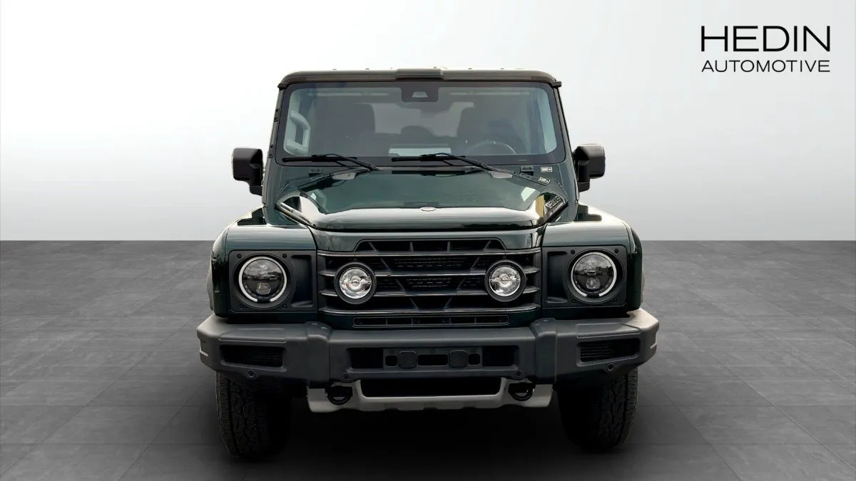 Vehicle image 7