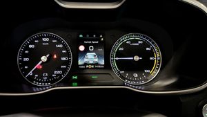 MG ZS EV bild 16