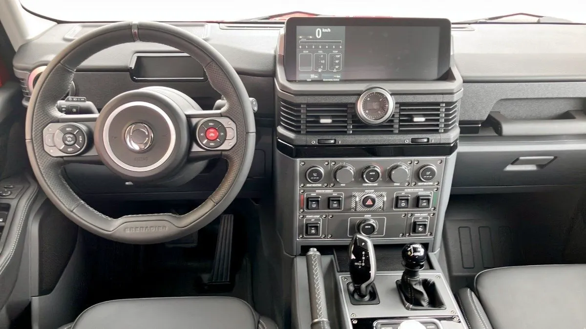 Vehicle image 3