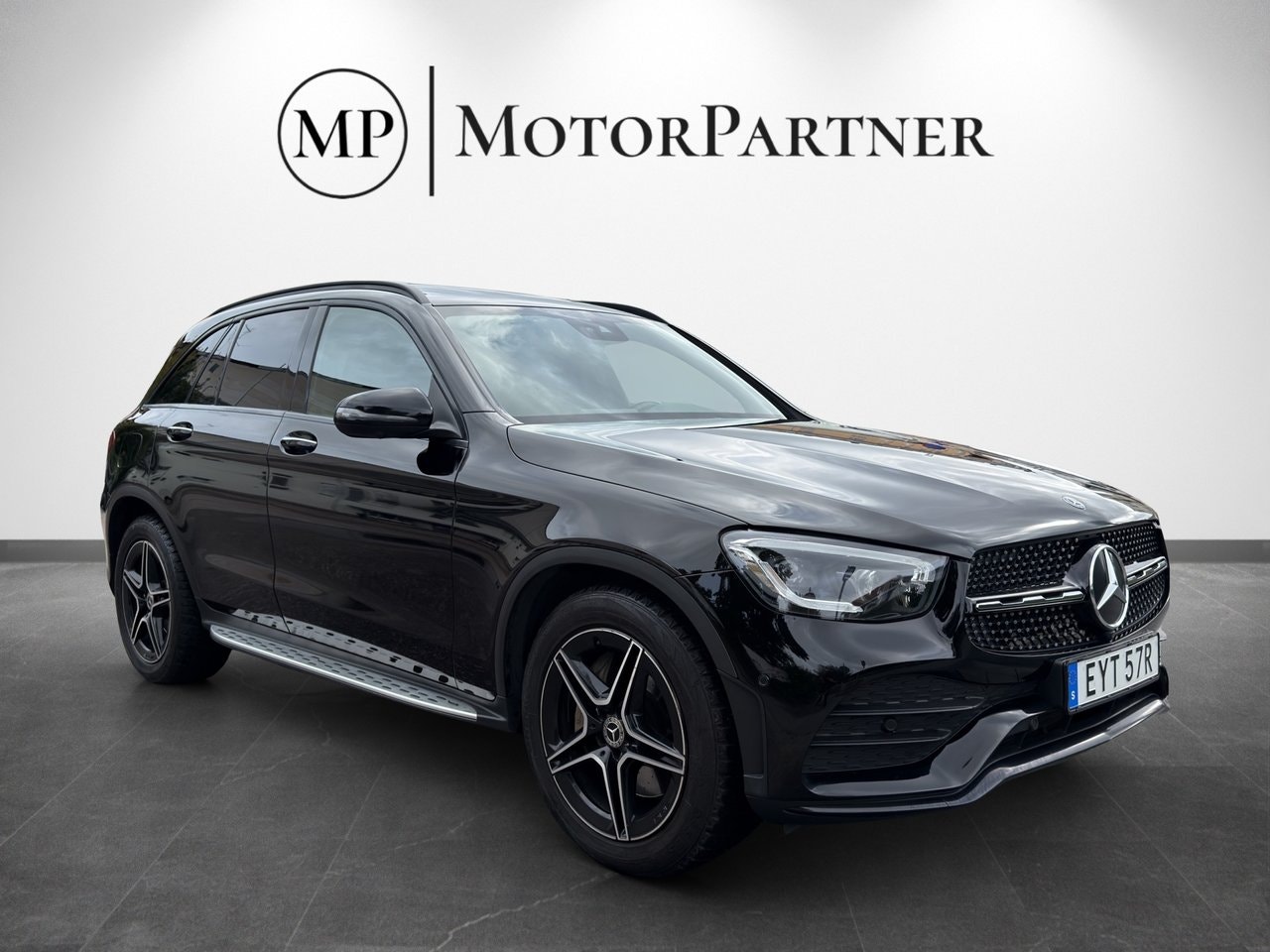 Mercedes GLC300