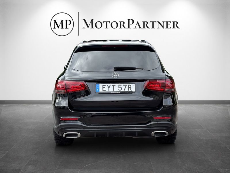 Mercedes GLC300 bild 6