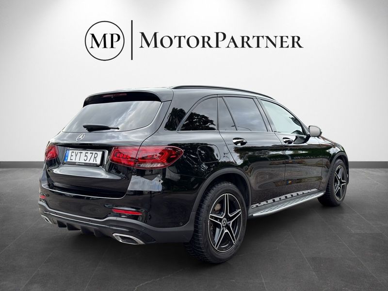 Mercedes GLC300 bild 7