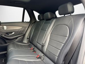 Mercedes GLC300 bild 13
