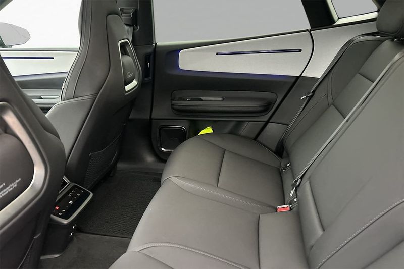 Polestar 4 bild 12