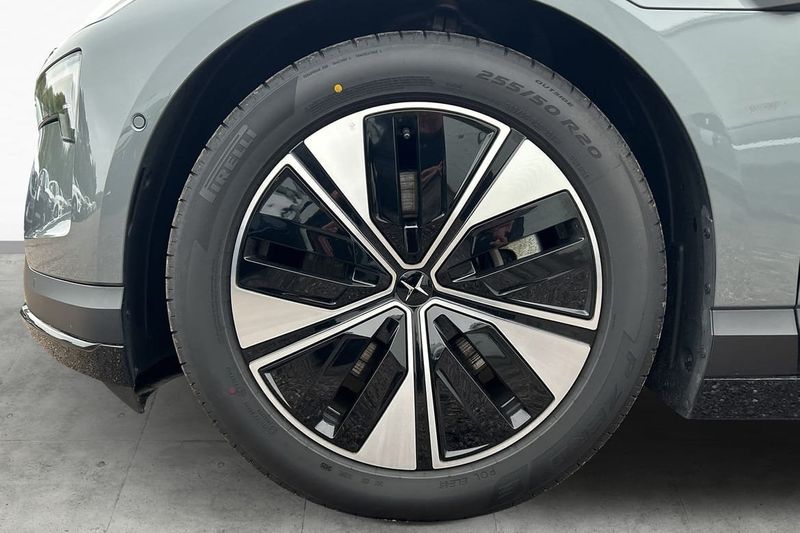 Polestar 4 bild 6