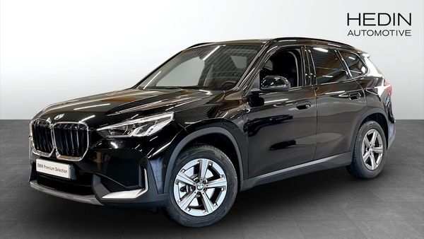 BMW X1 25e xDrive Drag Backkamera Rattvärme Adaptiv Farthållar - 2026