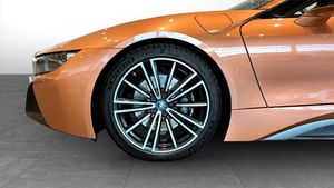 BMW i8 bild 9