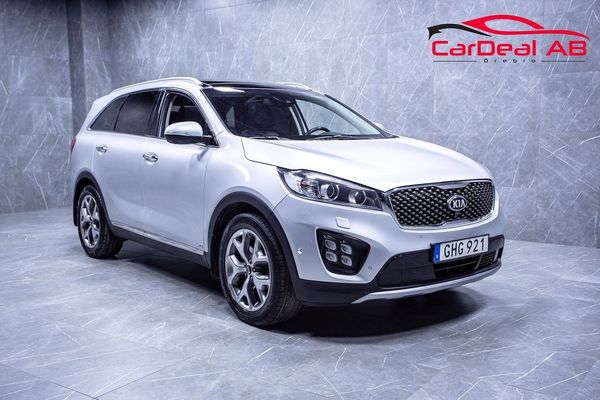 Kia Sorento 2.2 CRDi AWD 7-Sits Pano 360 Ventilerade Drag *SE SPEC* - 2017