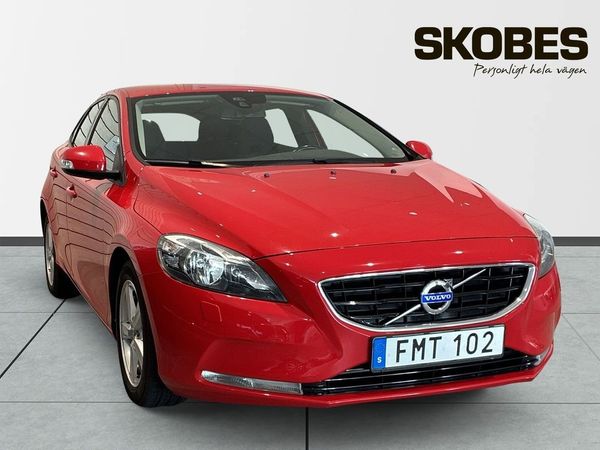 Volvo V40 D2 Your Kinetic - 2015