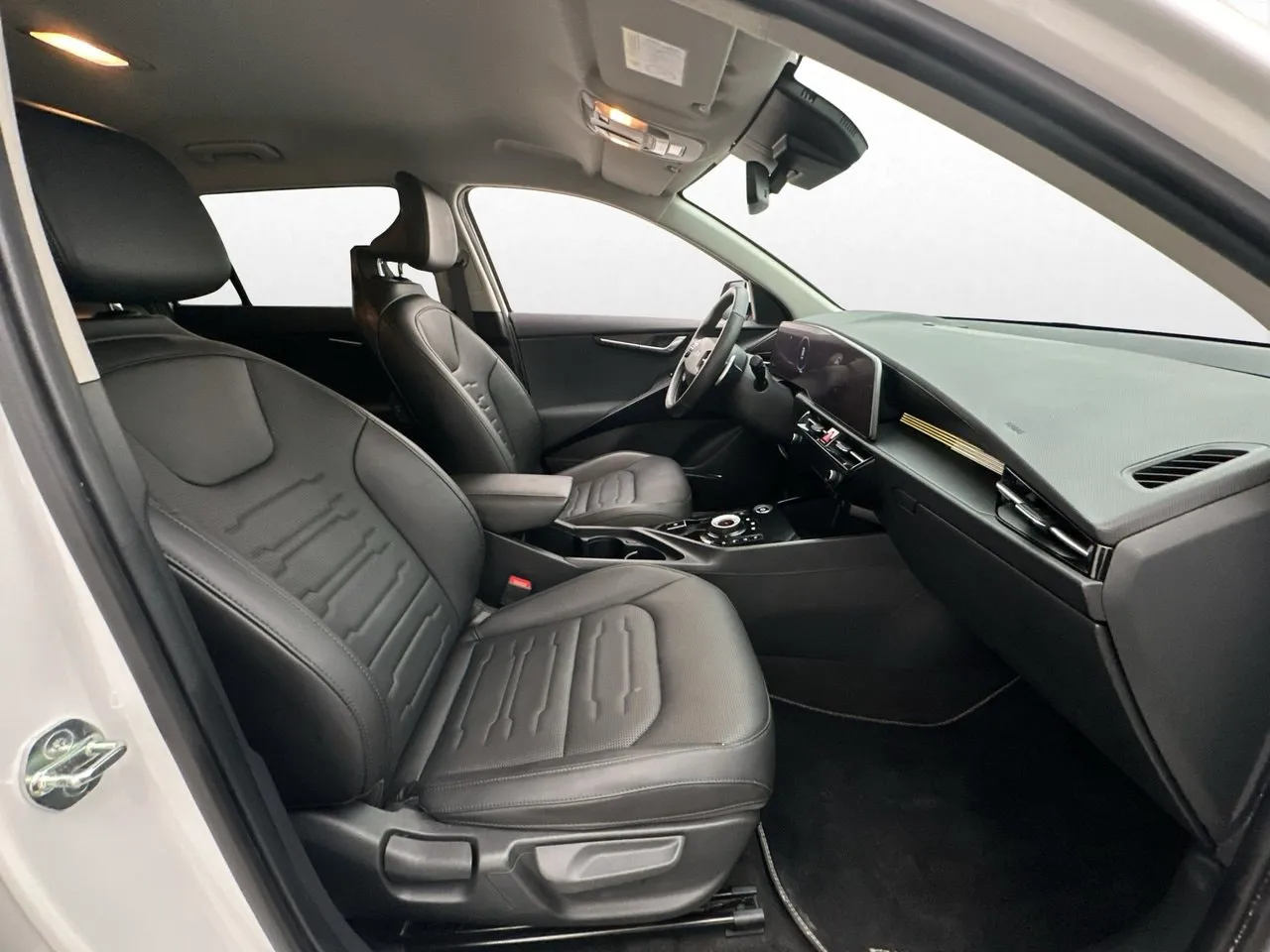 Vehicle image 31