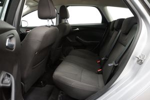 Ford Focus bild 8