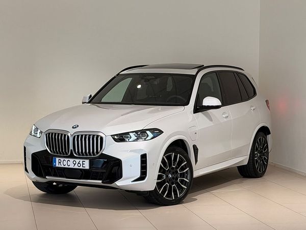 BMW X5 xDrive50e xDrive 50e, M-Sport-Business Ed, Panorama, Komfortstol - 2026