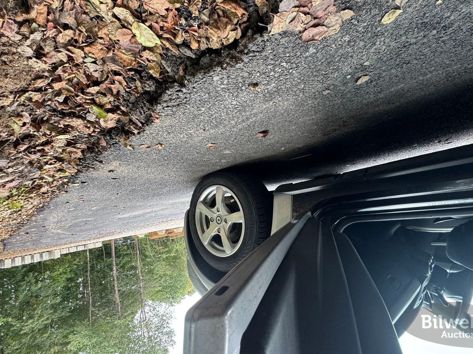 Vehicle image 38