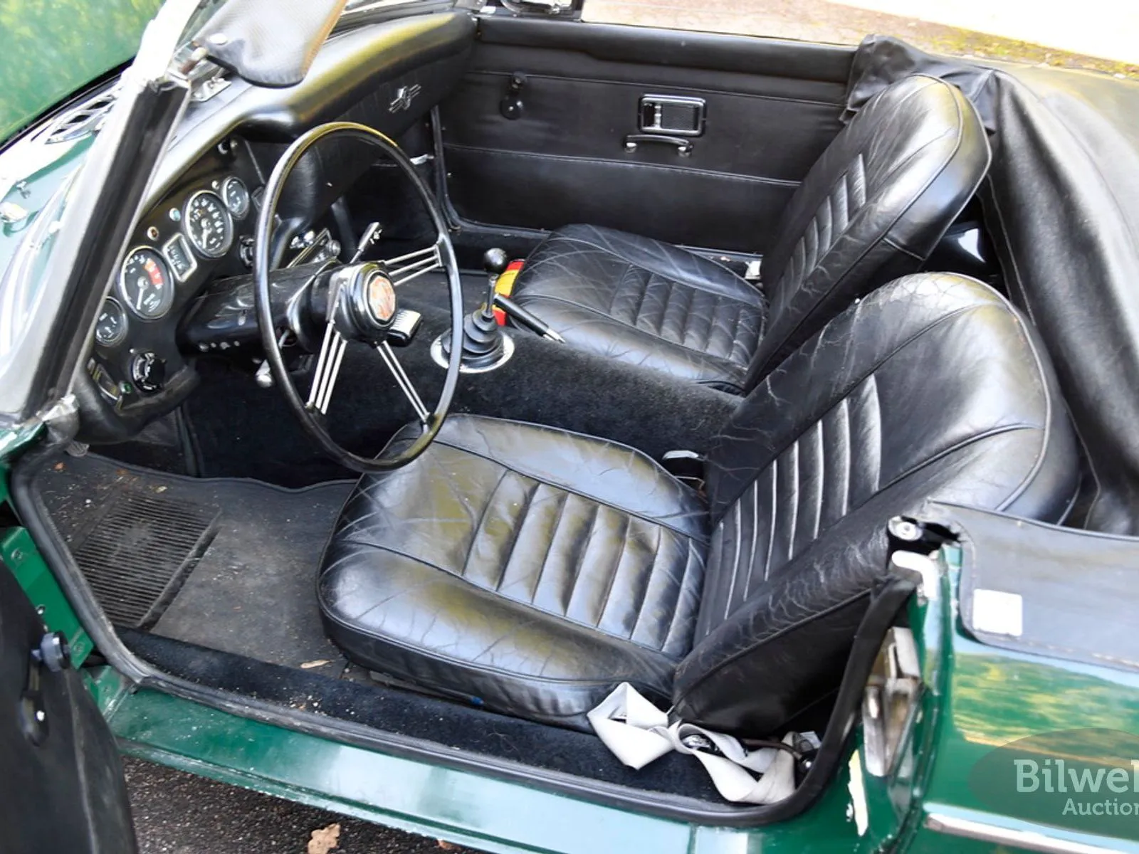 Vehicle image 20