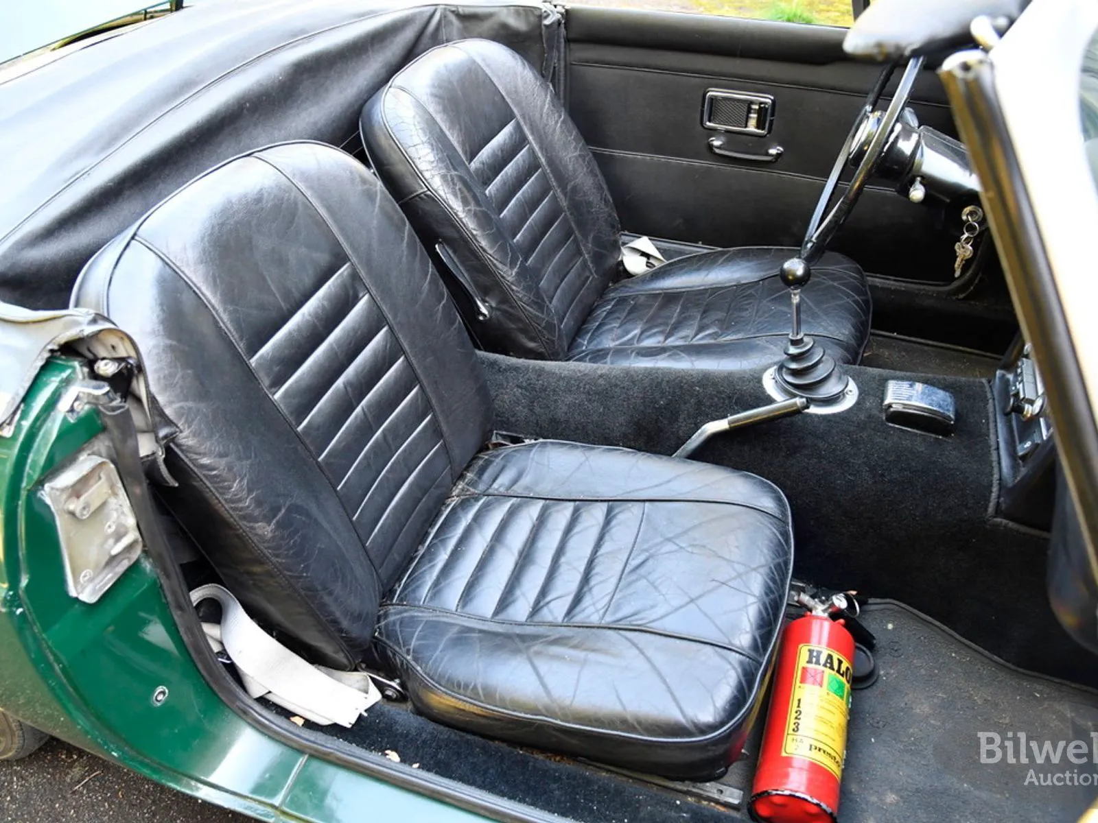 Vehicle image 31